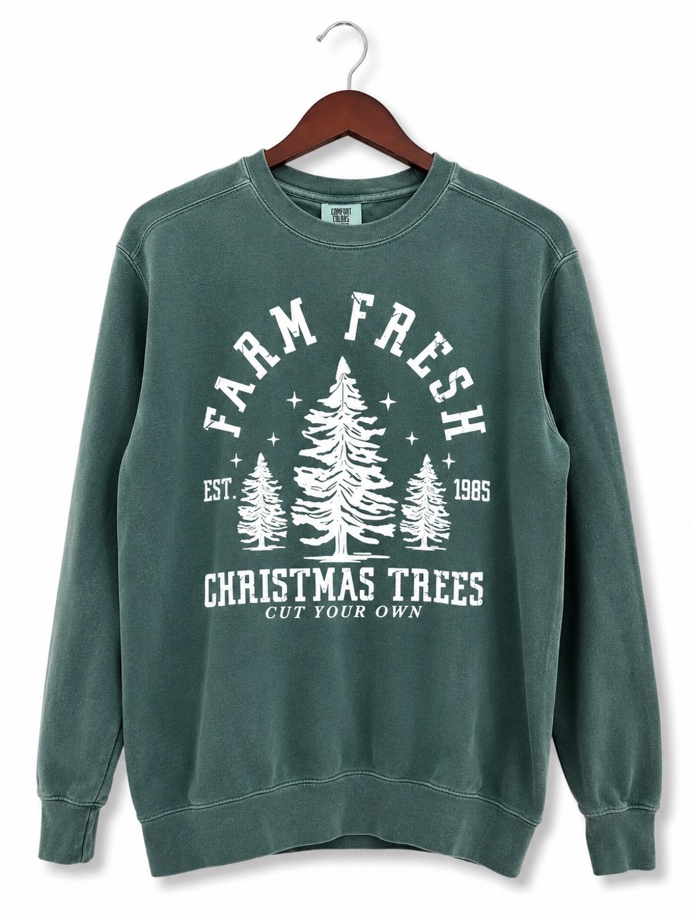 Comfort Colors Christmas Trees Sweatshirt M Farm Fresh Holiday Graphic Crewneck - Picture 2 of 5